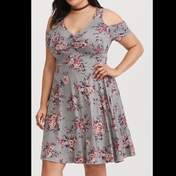 torrid Dresses & Skirts - Torrid Floral Cold Shoulder Dress
